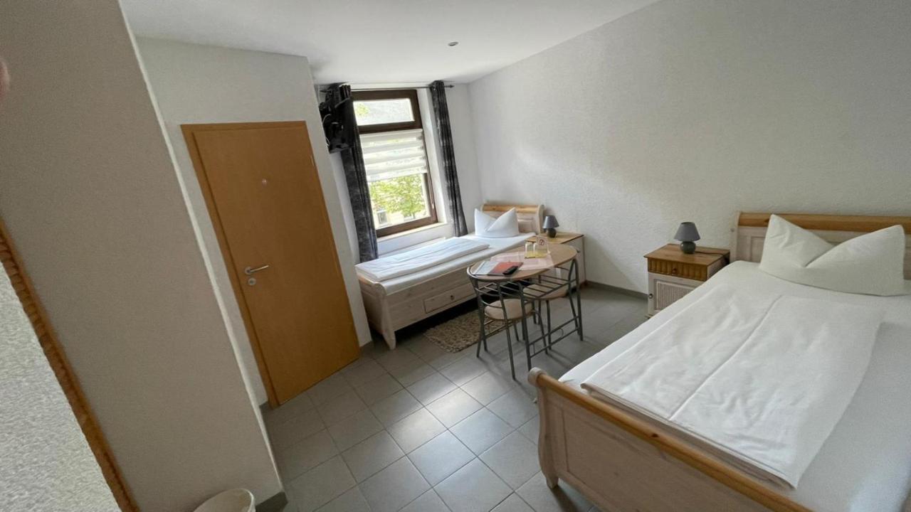 Avenue Das Gaestehaus Chemnitz Ngoại thất bức ảnh