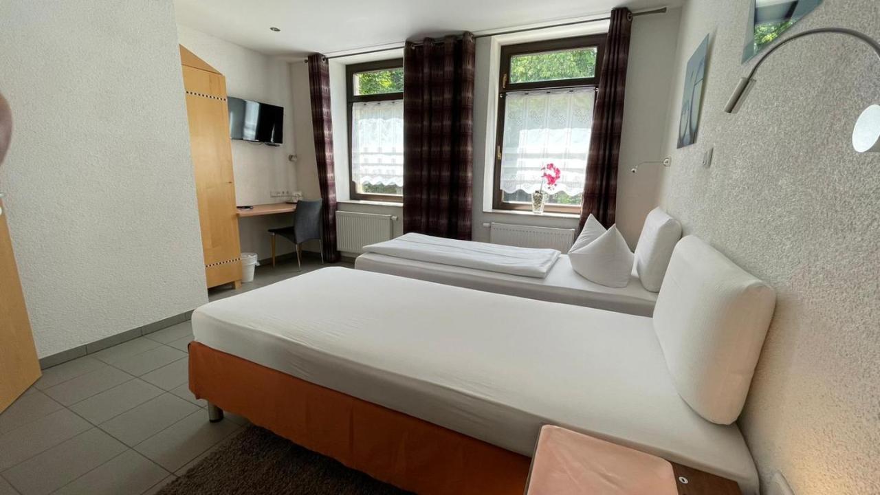 Avenue Das Gaestehaus Chemnitz Ngoại thất bức ảnh
