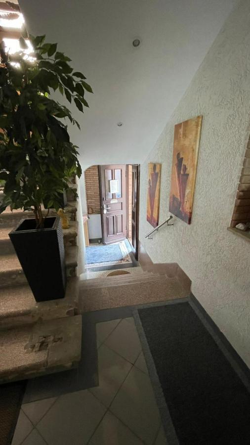 Avenue Das Gaestehaus Chemnitz Ngoại thất bức ảnh