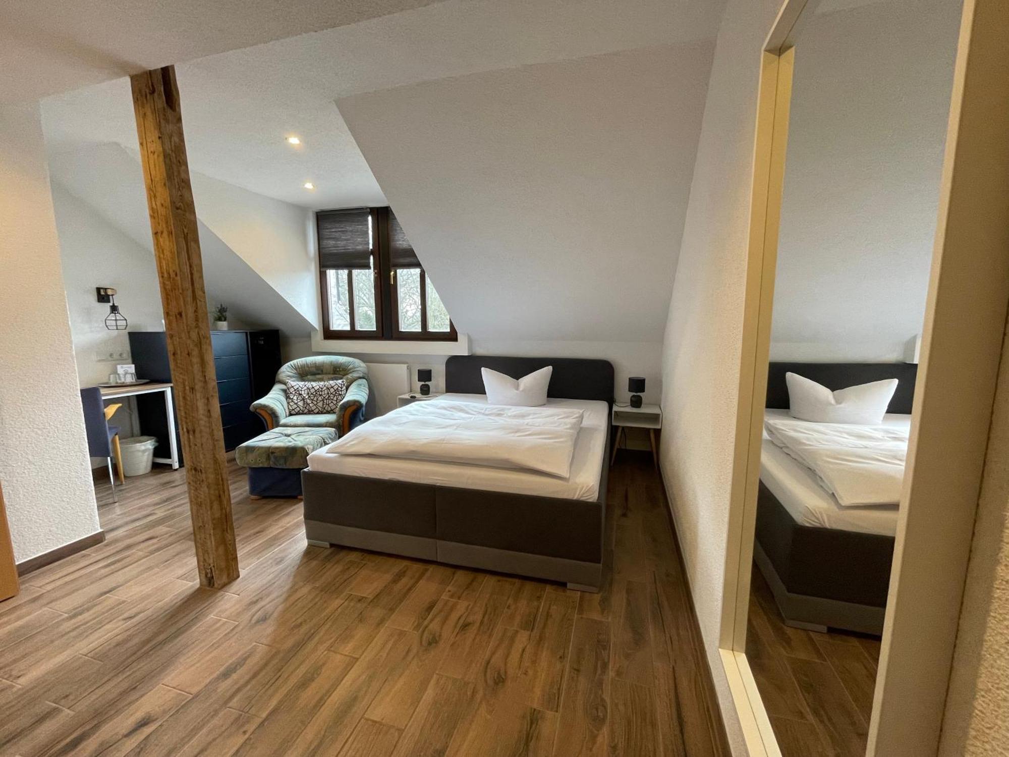 Avenue Das Gaestehaus Chemnitz Ngoại thất bức ảnh
