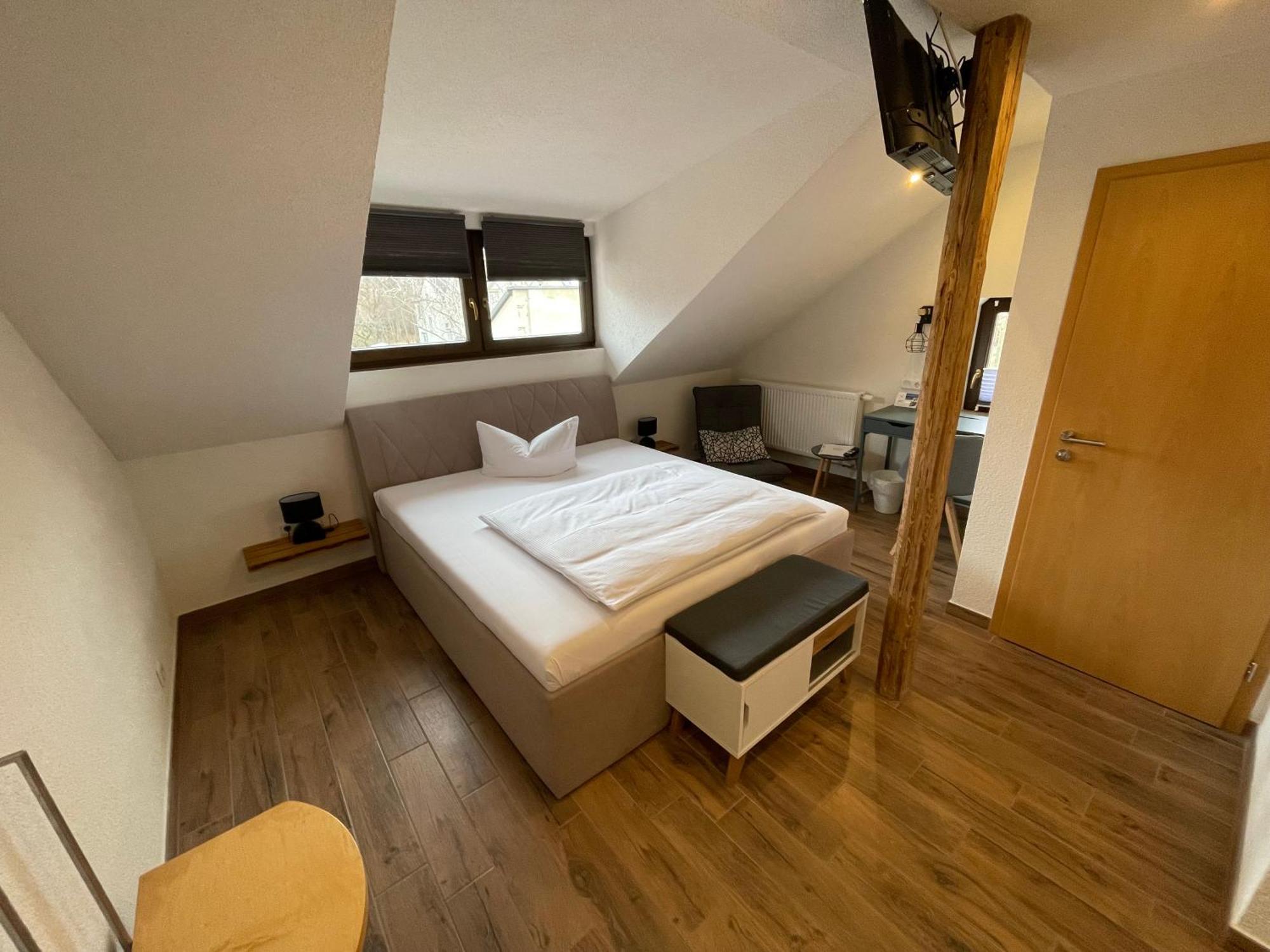 Avenue Das Gaestehaus Chemnitz Ngoại thất bức ảnh