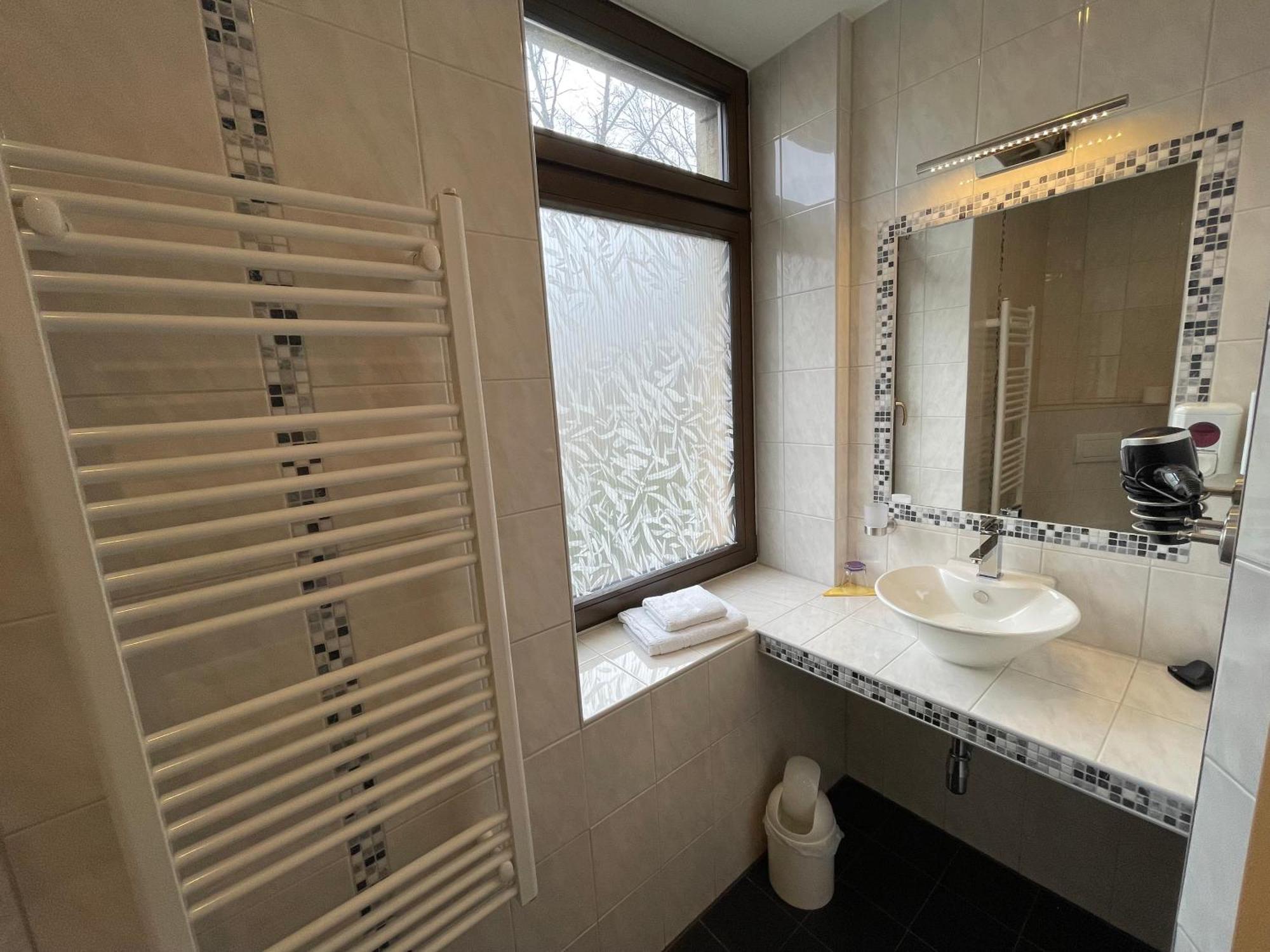 Avenue Das Gaestehaus Chemnitz Ngoại thất bức ảnh